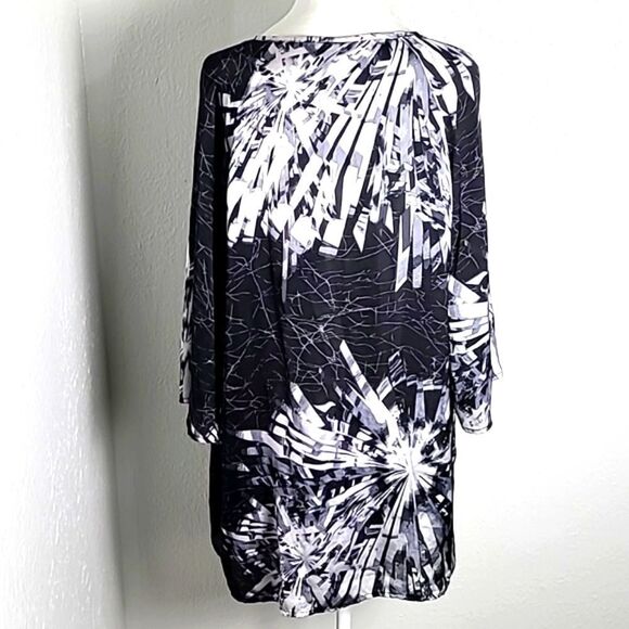 Lane Bryant Black & White Tunic Top, Size 14/16 - Picture 6 of 7